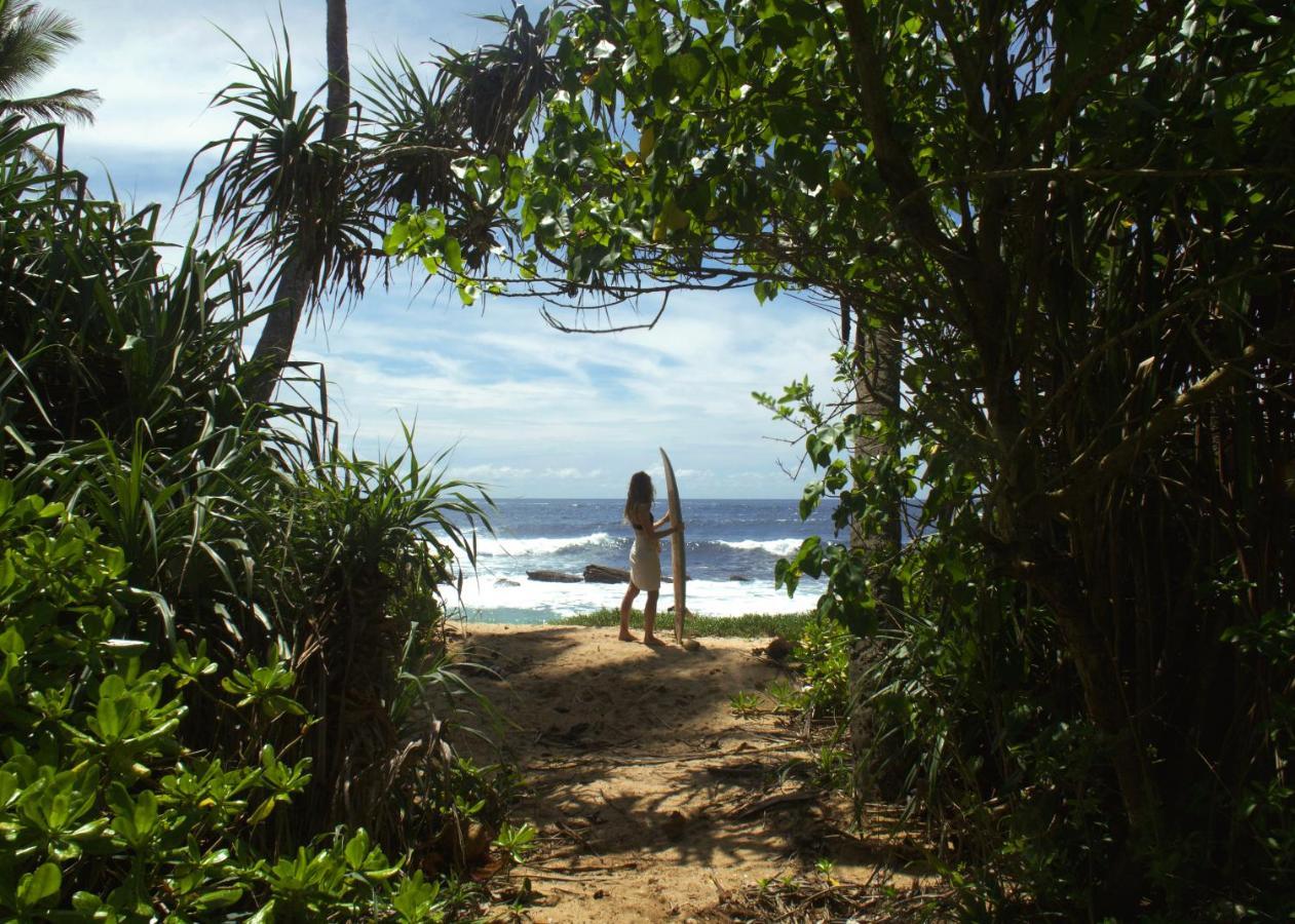 Into The Blue - Yoga Included & Walk To 3 Beaches Tangalle Bagian luar foto