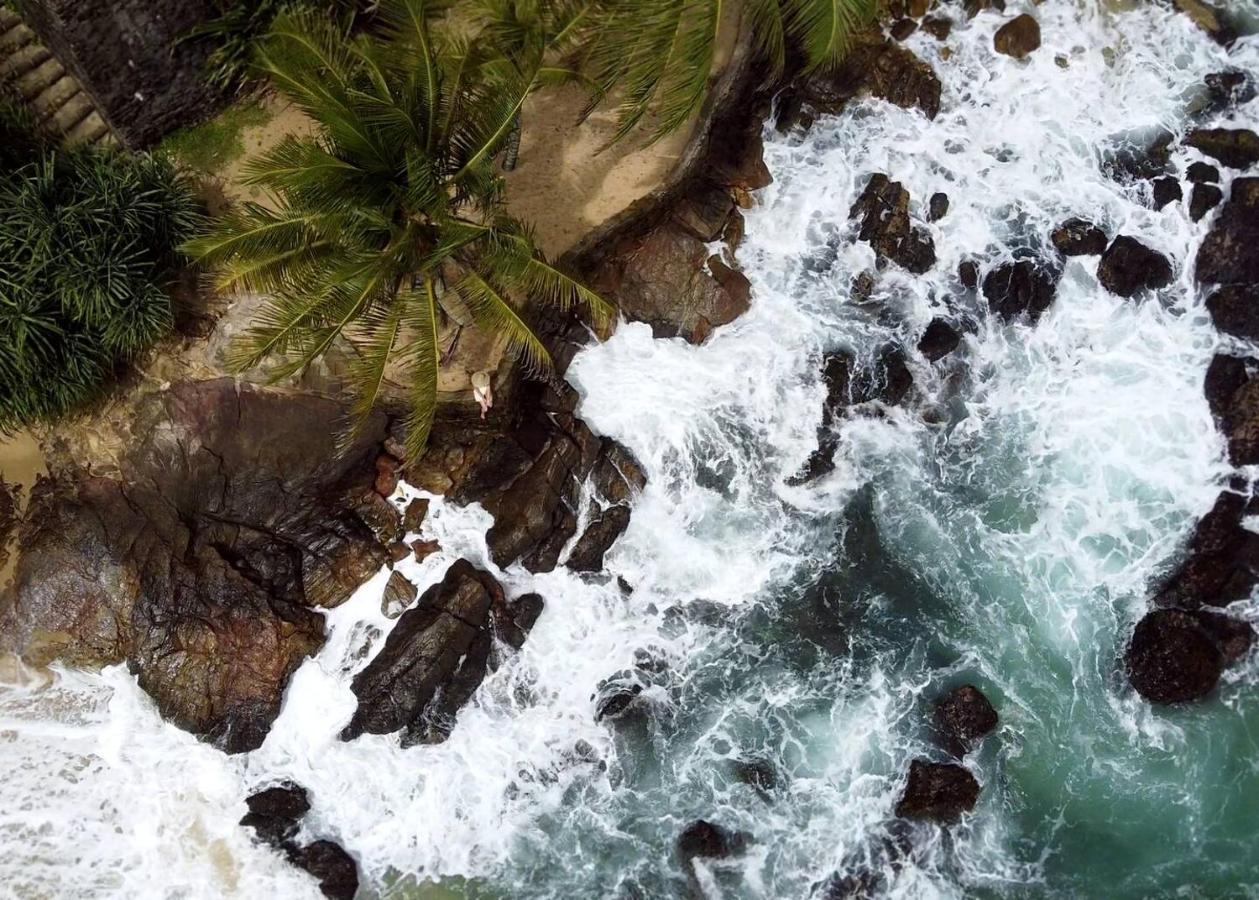 Into The Blue - Yoga Included & Walk To 3 Beaches Tangalle Bagian luar foto